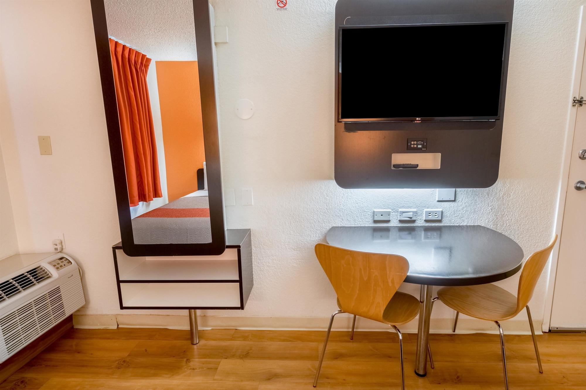Motel 6-Irving, Tx - Dfw Airport North Ngoại thất bức ảnh