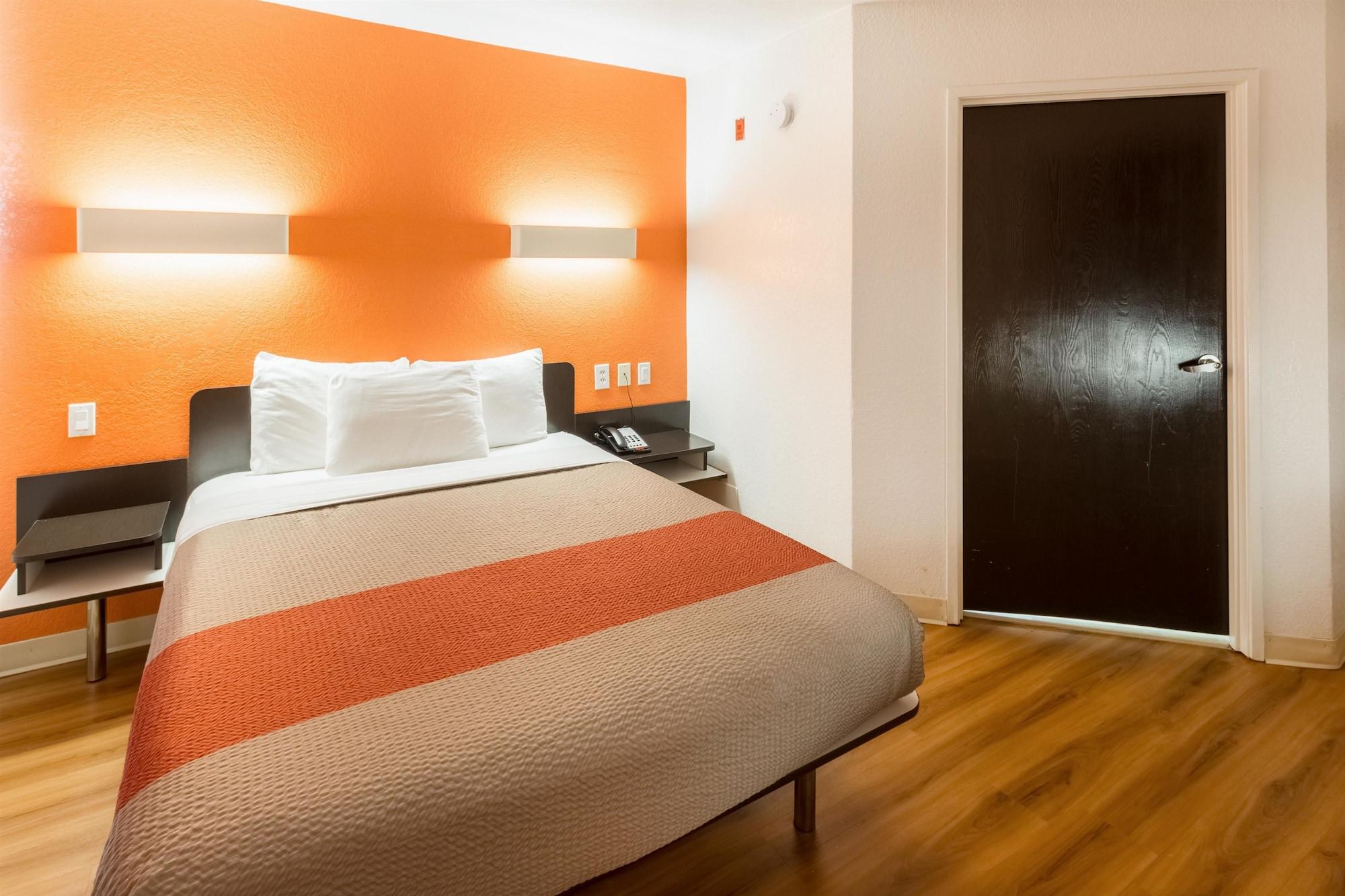 Motel 6-Irving, Tx - Dfw Airport North Ngoại thất bức ảnh